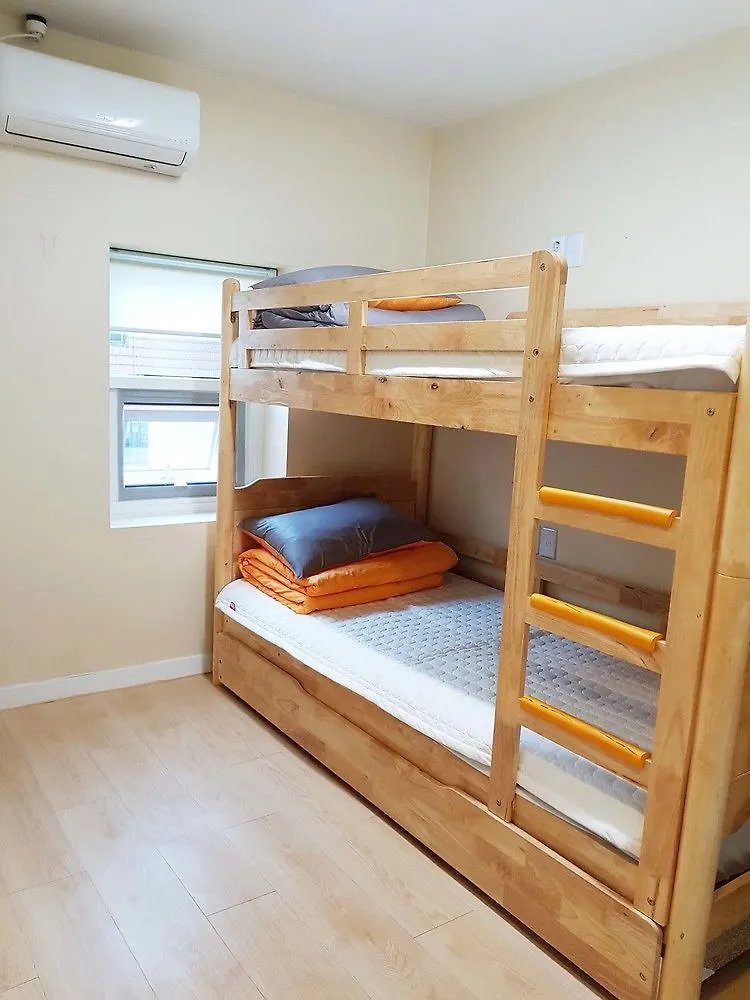 Gilbert Guesthouse 서울특별시 2*,  대한민국